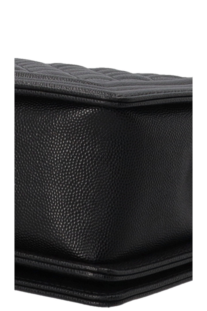 Sac CHANEL Boy moyen en cuir caviar noir
