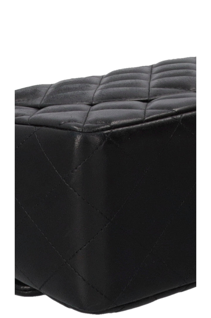 CHANEL Double Flap Bag Grand Modèle Cuir d'Agneau Noir