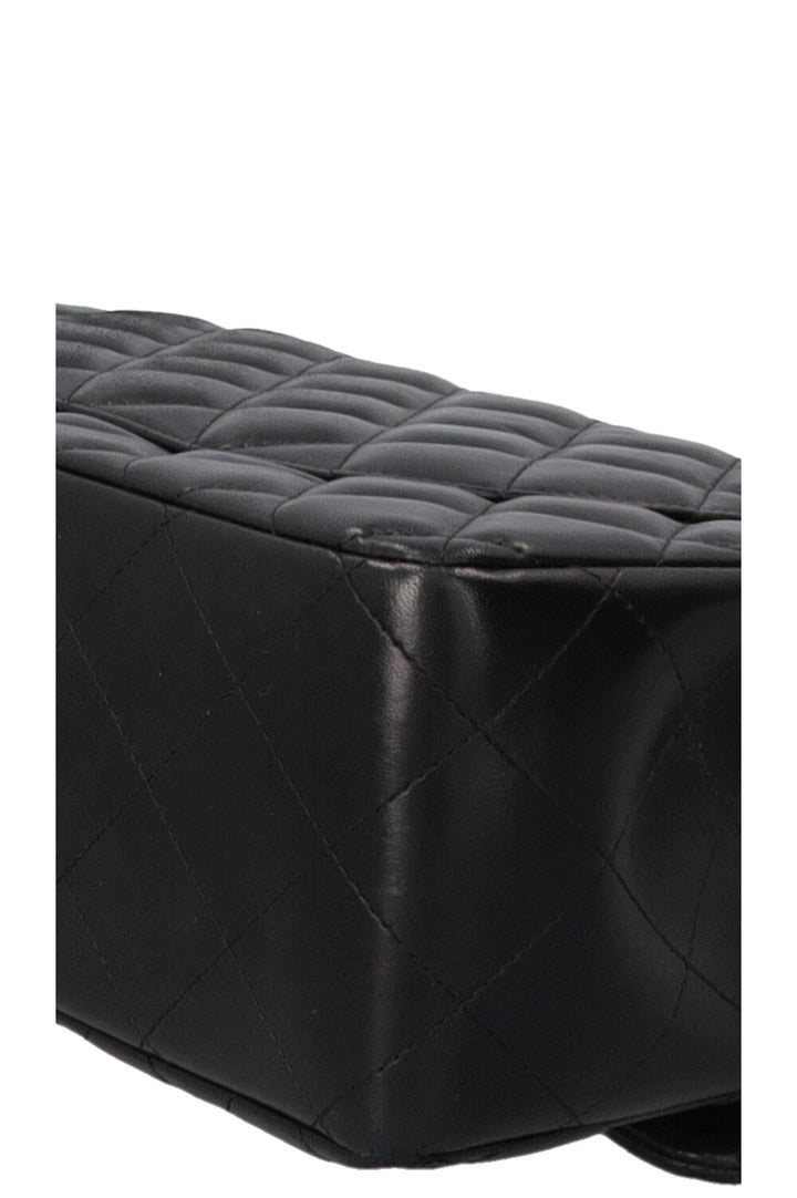 CHANEL Double Flap Bag Grand Modèle Cuir d'Agneau Noir