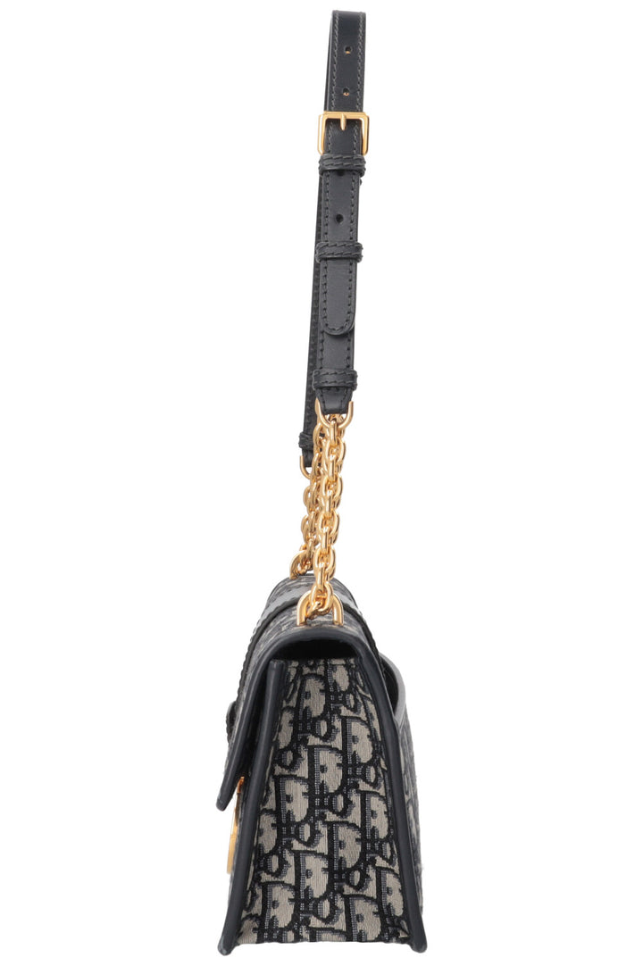 CHRISTIAN DIOR 30 Montaigne Chain Bag Oblique Bleu