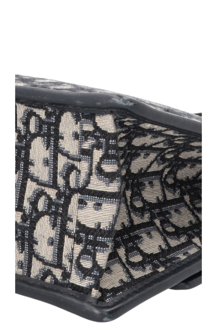 CHRISTIAN DIOR 30 Montaigne Chain Bag Oblique Bleu