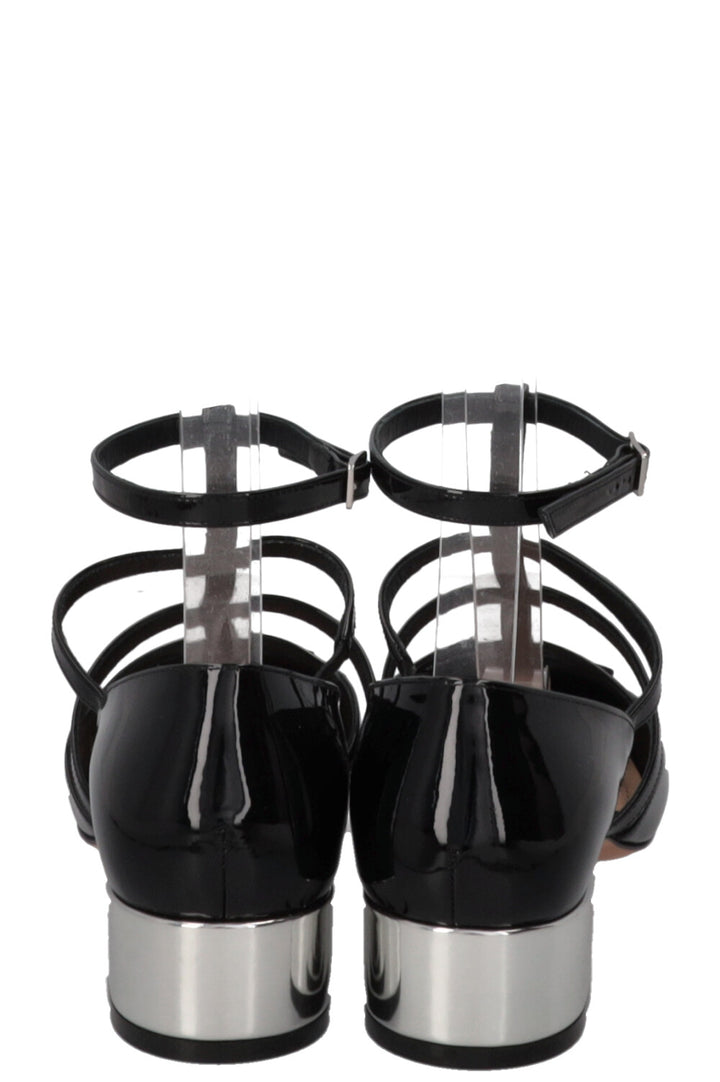 CHRISTIAN DIOR Escarpins La Parisienne en cuir verni noir