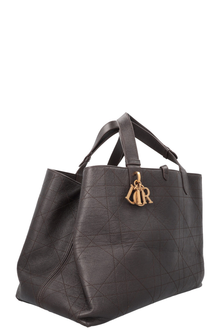 CHRISTIAN DIOR Large Toujours Bag Macrocannage Leather Brown