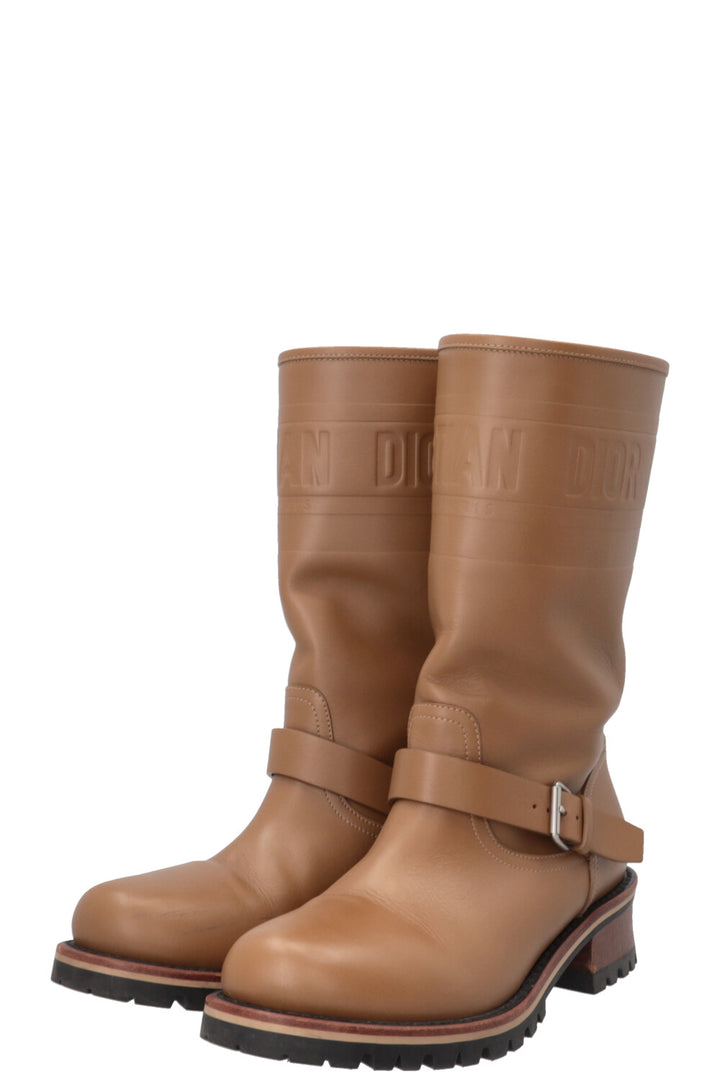 CHRISTIAN DIOR Bottines Quest en cuir camel