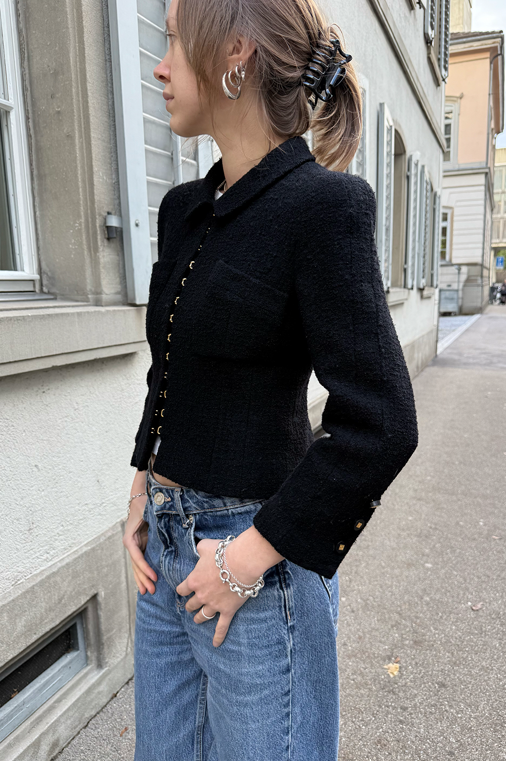 Chanel Cardigan Street Style Boyfriend Blazer Chanel Belt Outfit