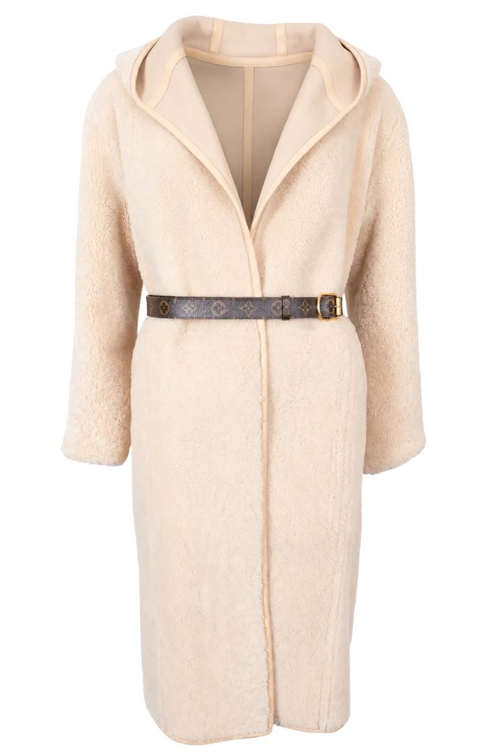 LOUIS VUITTON Manteau réversible ceinturé en peau lainée beige