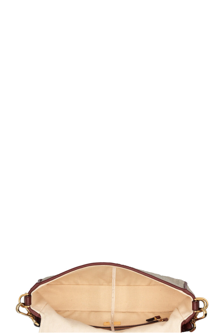 Sac Baguette FENDI en jacquard sarde beige