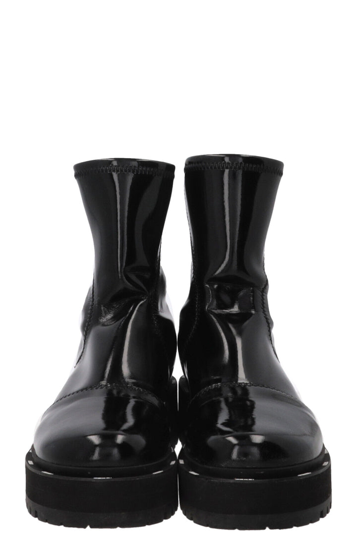 FENDI Boots Patent Leather Black