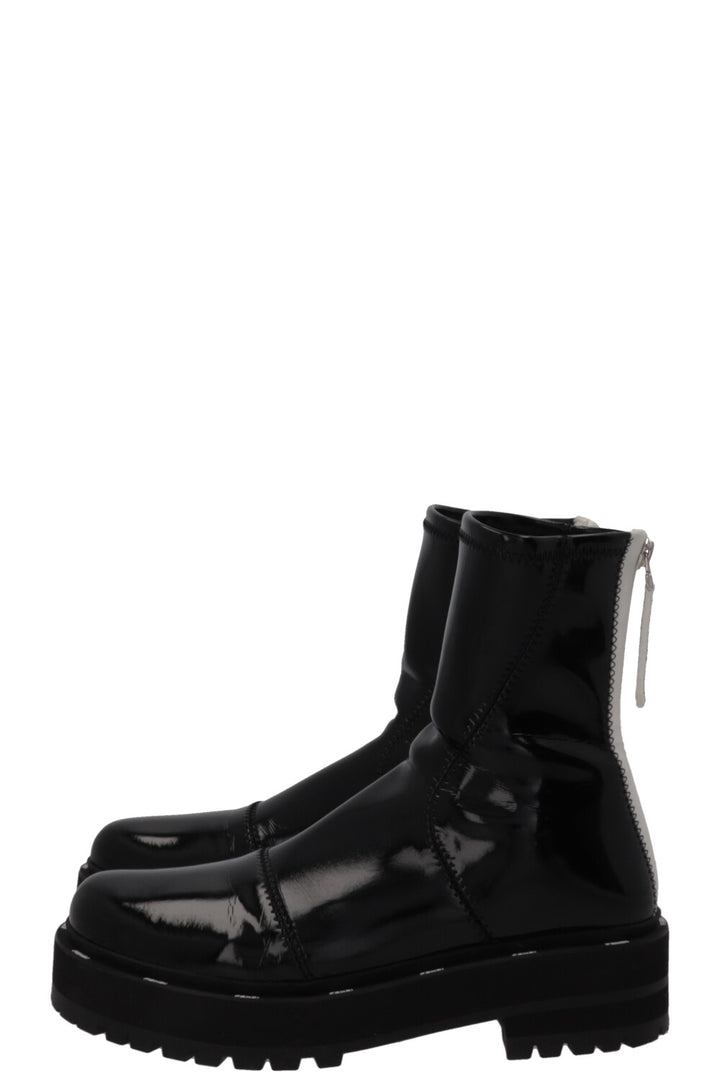 FENDI Boots Patent Leather Black