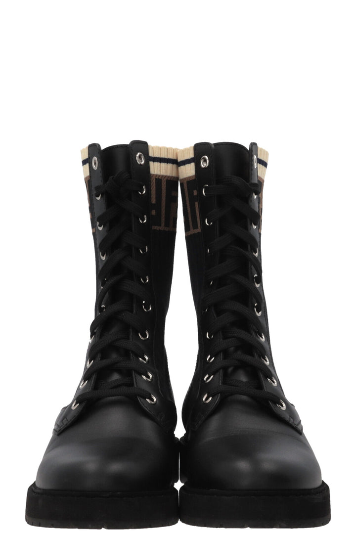 FENDI Rockoko Combat Boots en cuir noir