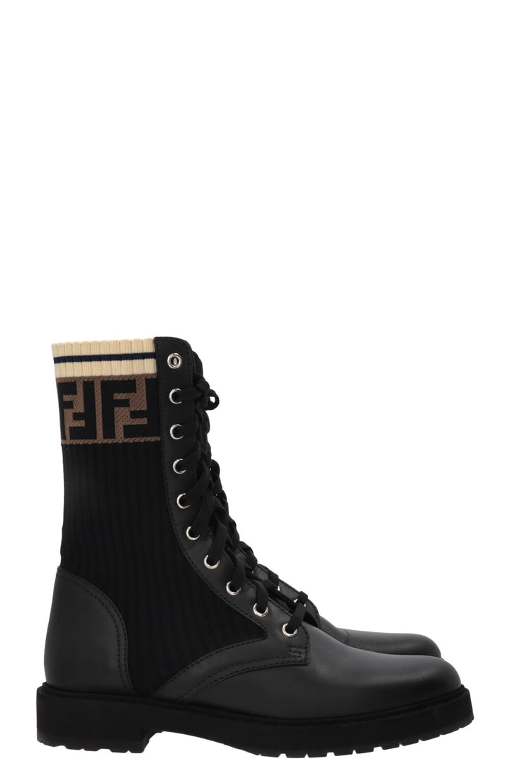 FENDI Rockoko Combat Boots en cuir noir