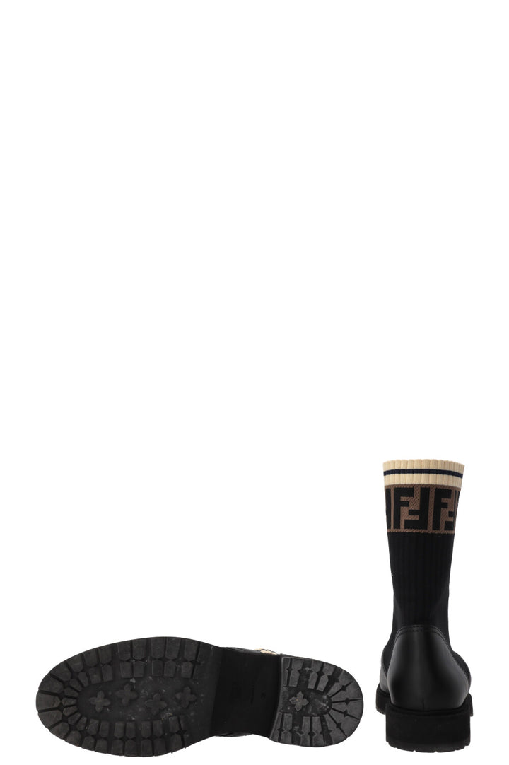 FENDI Rockoko Combat Boots en cuir noir