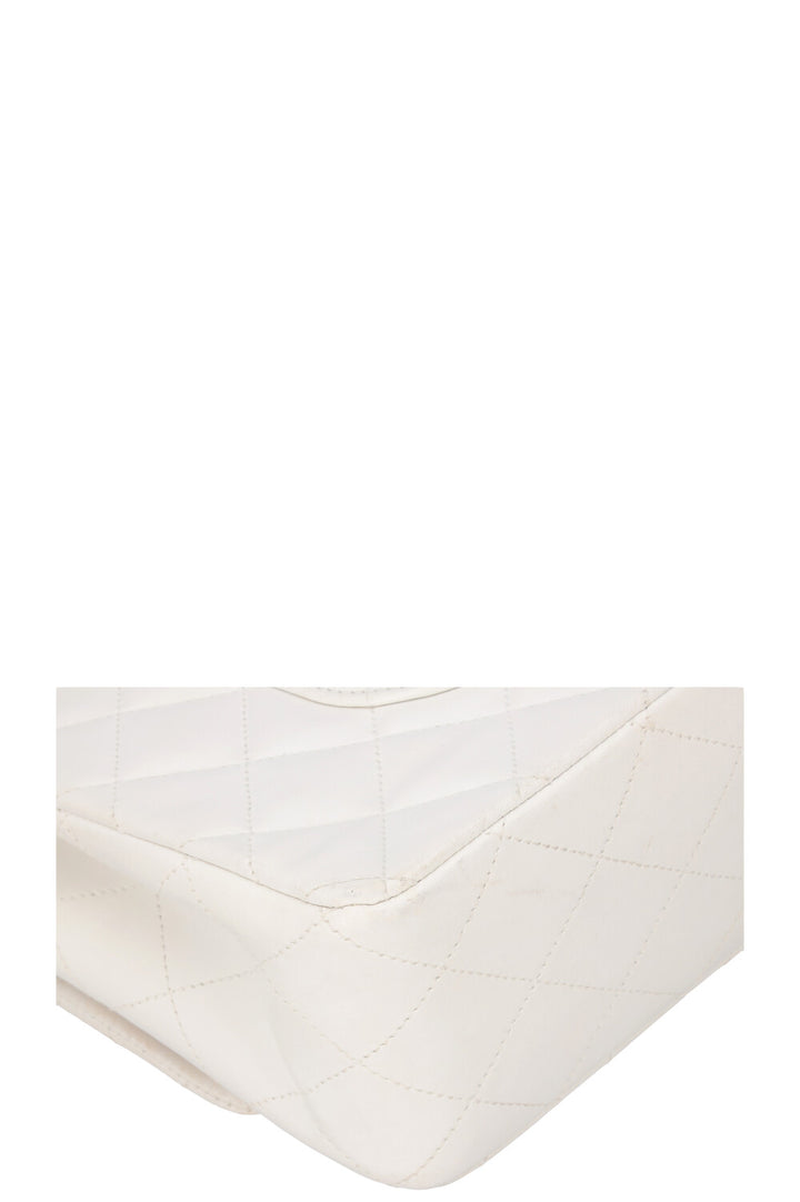 CHANEL Vintage Classic Medium Double Flap White