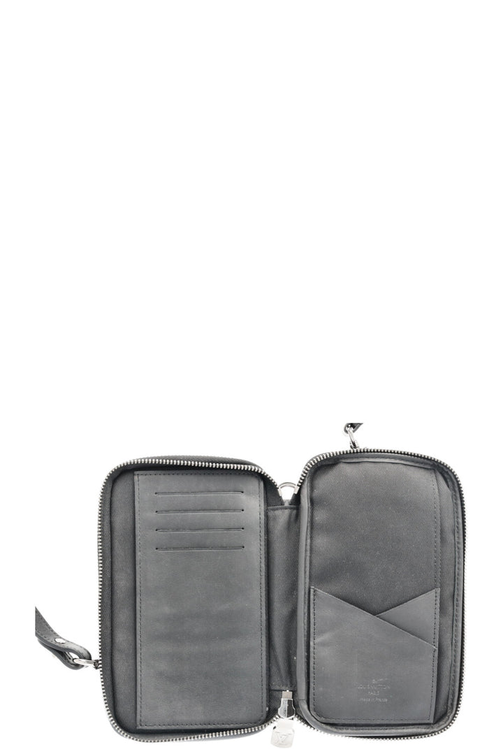 LOUIS VUITTON Eclipse Bag Reverse MNG