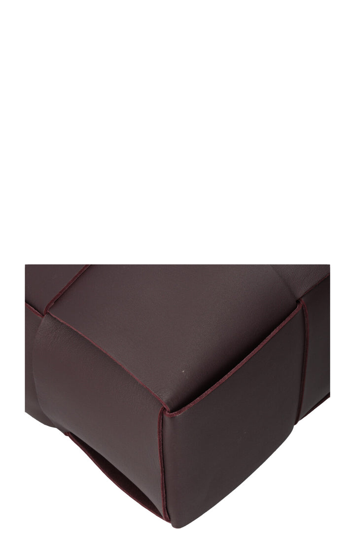 BOTTEGA VENETA Medium Arco Tote Bag Eggplant