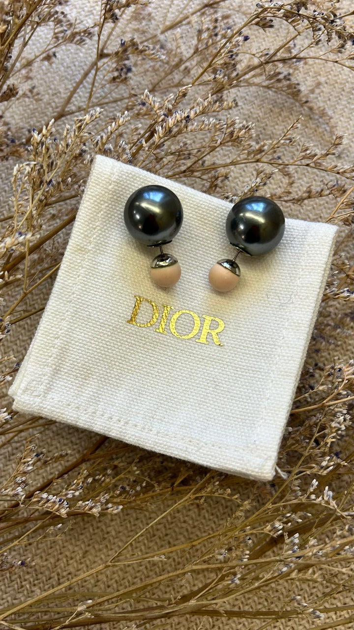 CHRISTIAN DIOR Tribal Earrings Grey Pink