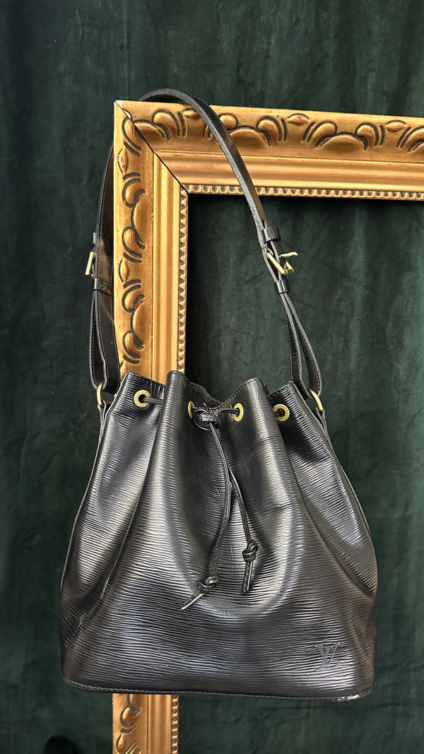 LOUIS VUITTON Petit Sac Noe Epi Noir