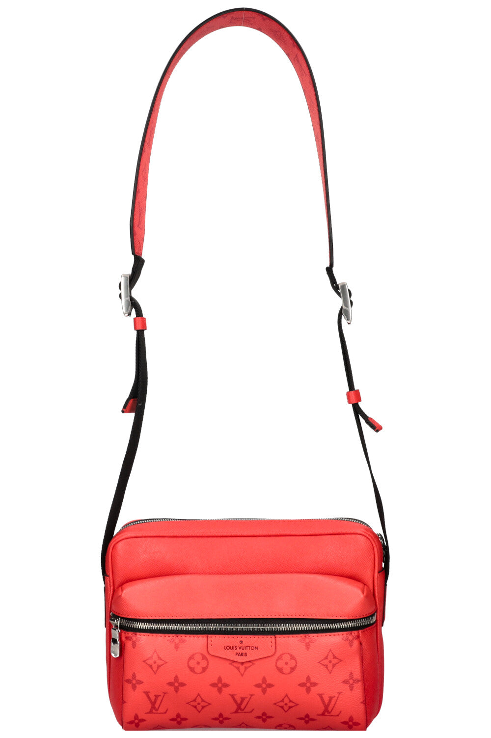 LOUIS VUITTON Outdoor Messenger Bag MNG Taigarama Red