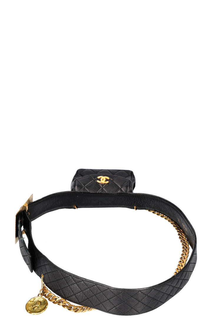 CHANEL 1994 Ceinture avec sac, chaîne