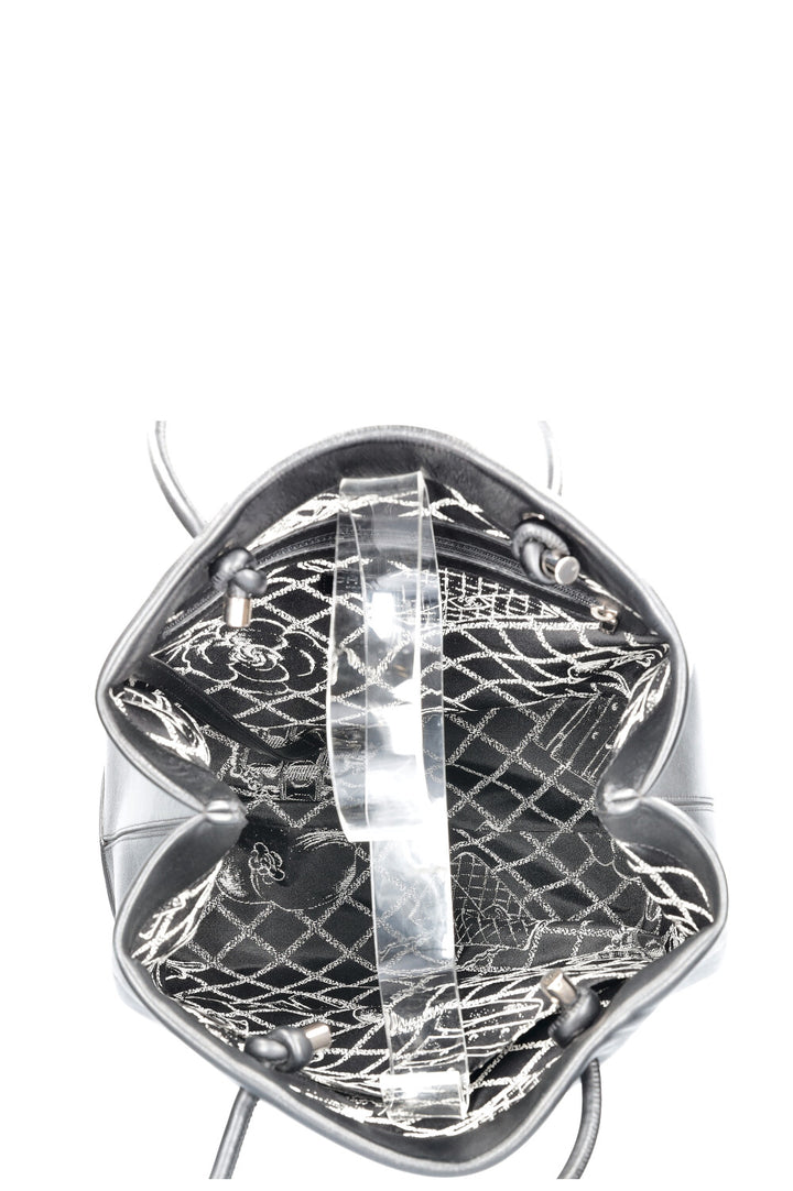 CHANEL Cabas Essential Rue Cambon Noir