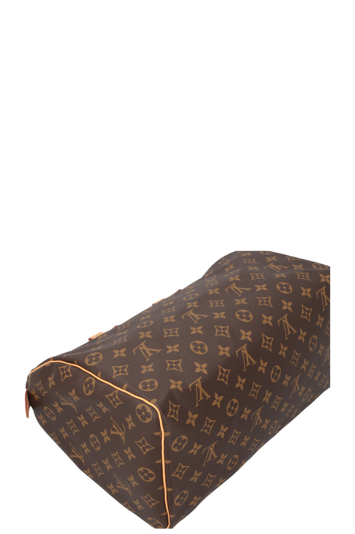 LOUIS VUITTON Speedy 35 Bag MNG Canvas