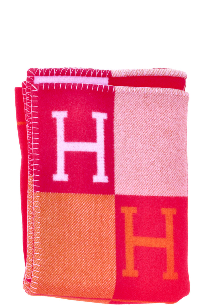 HERMÈS Avalon Blanket Fuchsia