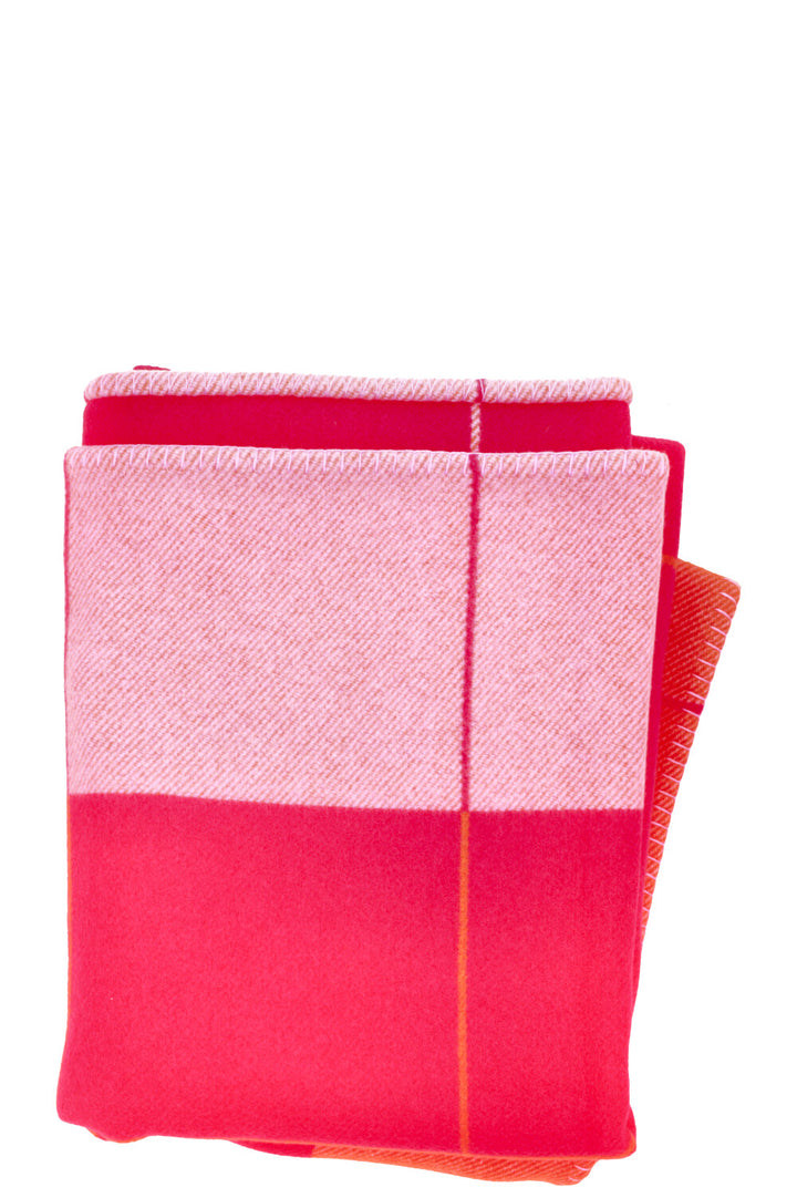 HERMÈS Avalon Blanket Fuchsia