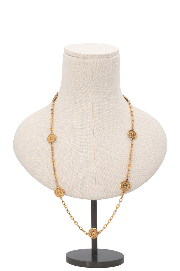Collier Médaillon CHANEL en Or