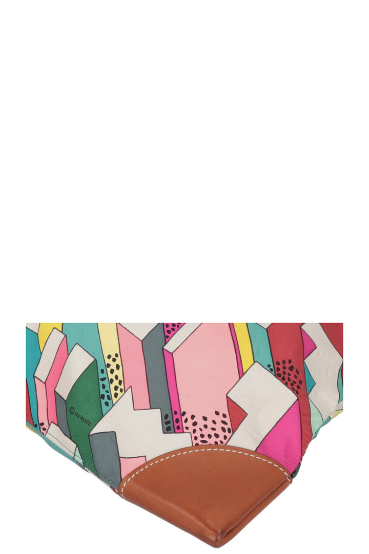 HERMES City 33 Soie Barenia Silk Multicolor