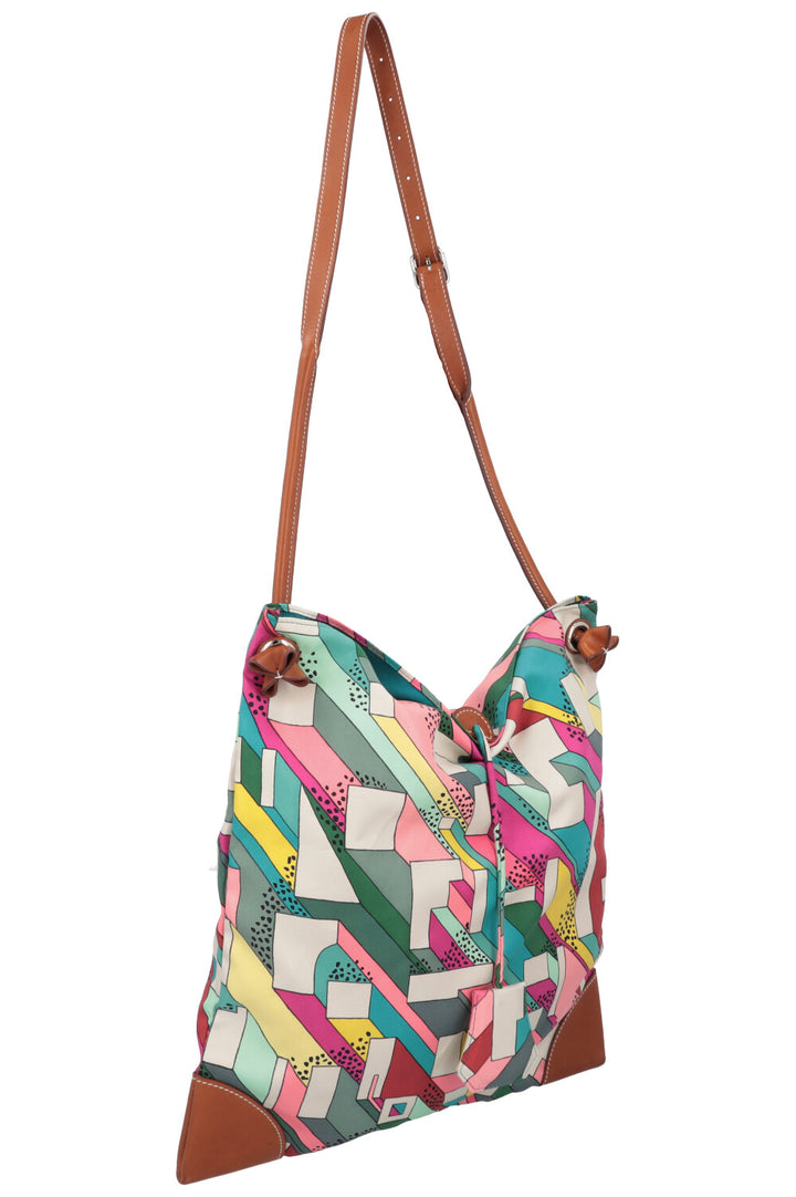 HERMES City 33 Soie Barenia Silk Multicolor