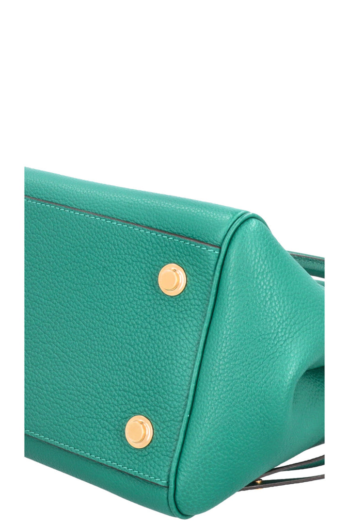 Sac à main Louis Vuitton Milla MM Vert