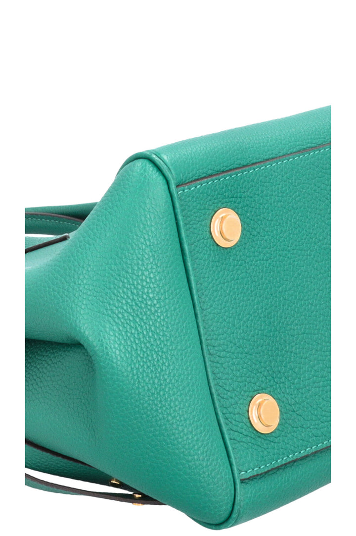 Sac à main Louis Vuitton Milla MM Vert