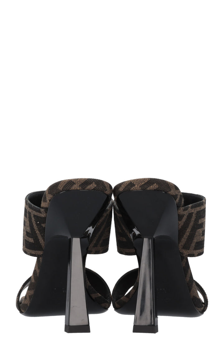 Mules FENDACE FF Medusa
