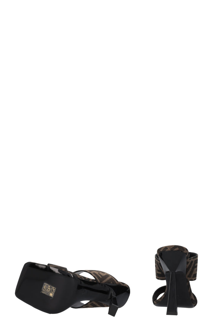 Mules FENDACE FF Medusa
