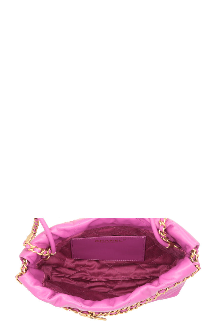 CHANEL 22 Bag Mini Fuchsia