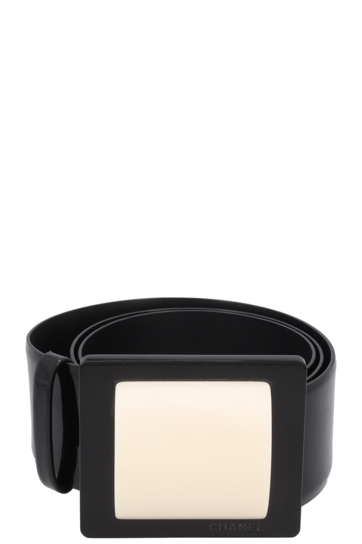 CHANEL 2007 Belt Patent Black White