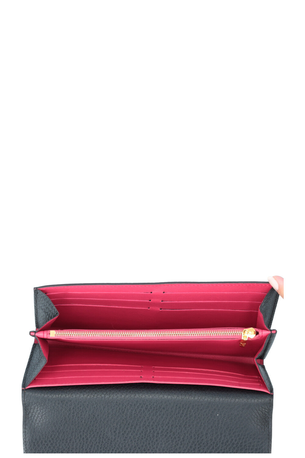LOUIS VUITTON Capucines Wallet Black Taurillon