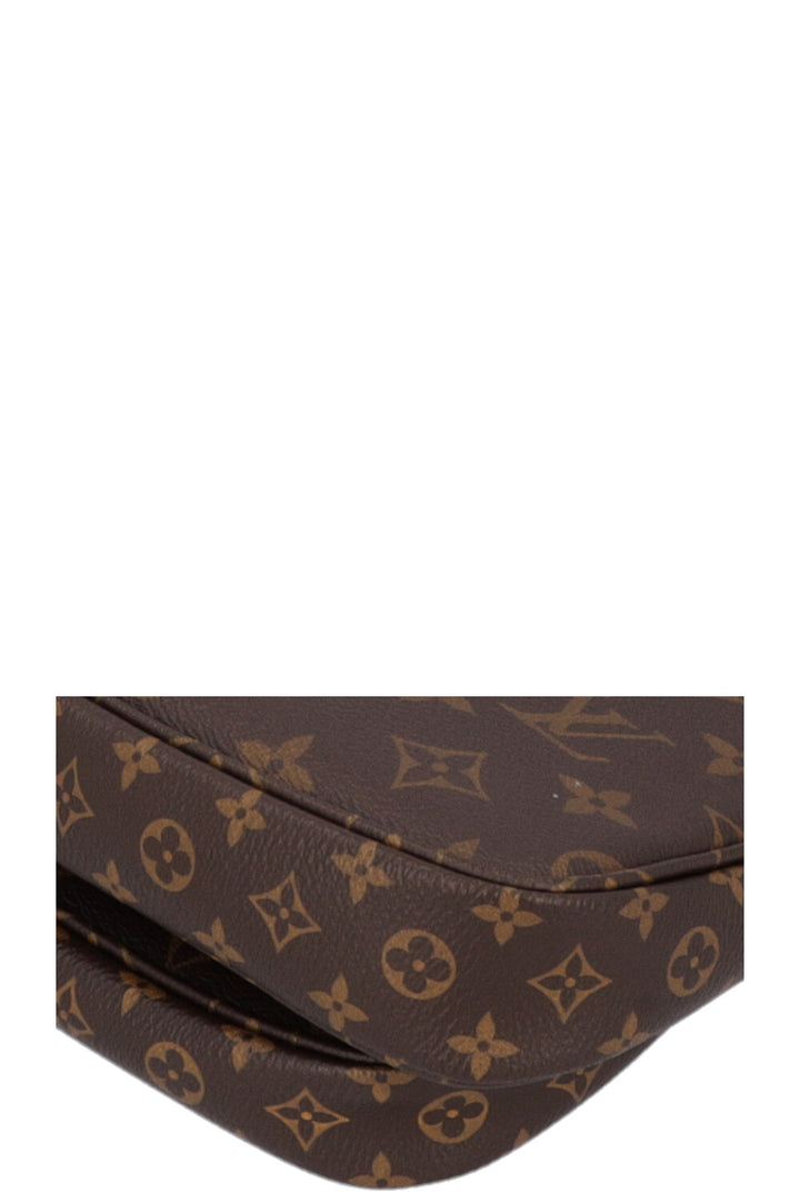 LOUIS VUITTON Multi Pochette Bag MNG Canvas