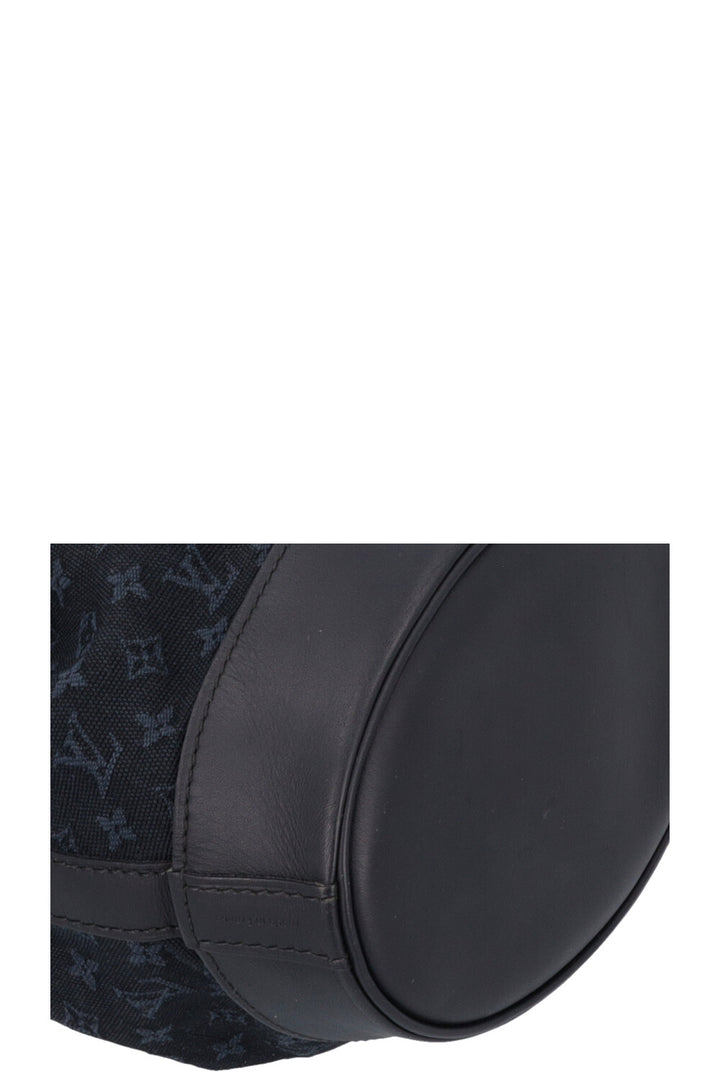 LOUIS VUITTON 2003 Noé Bucket Bag Denim Navy