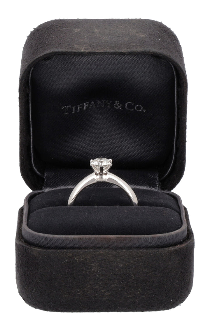 TIFFANY&CO. Solitaire Ring Diamond Platinum