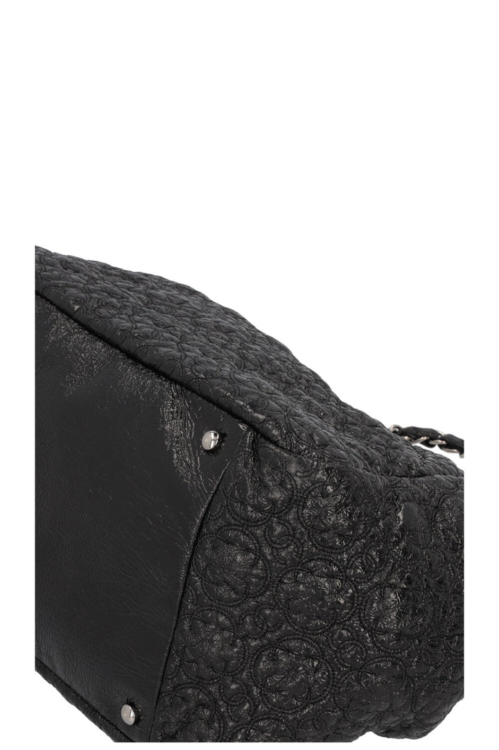 CHANEL Rock in Moscow Accordion Tote Patent Black