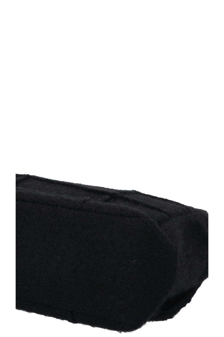 CHANEL 2.55 Grand Feutre Noir