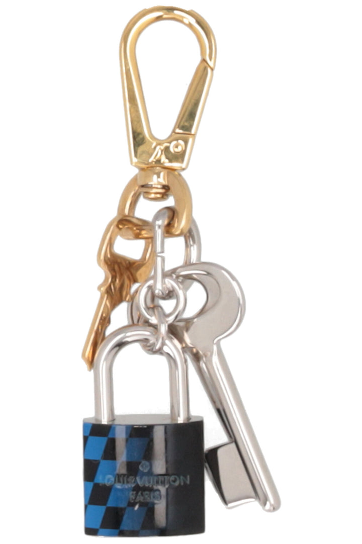 LOUIS VUITTON Lock Key Chain Silver