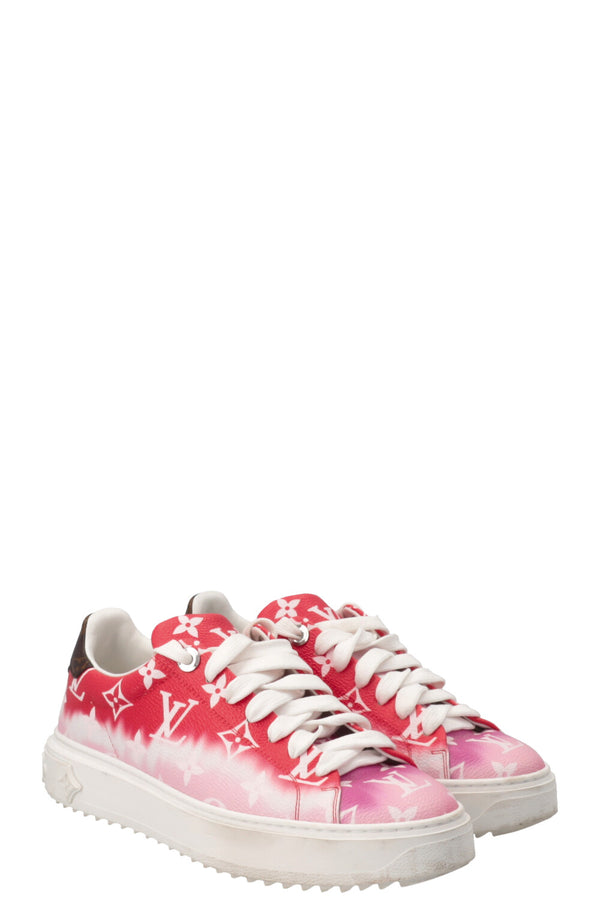 LOUIS VUITTON Time Out Sneaker Canvas Escale