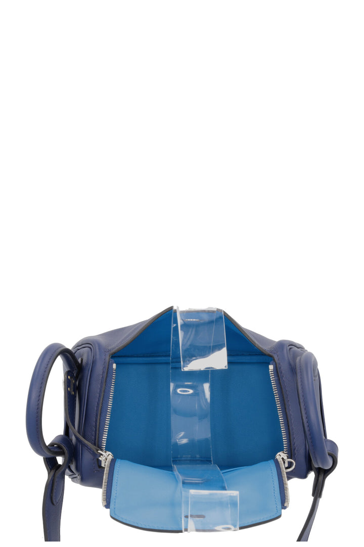 HERMÈS Verso Mini Lindy Swift Navy Frida