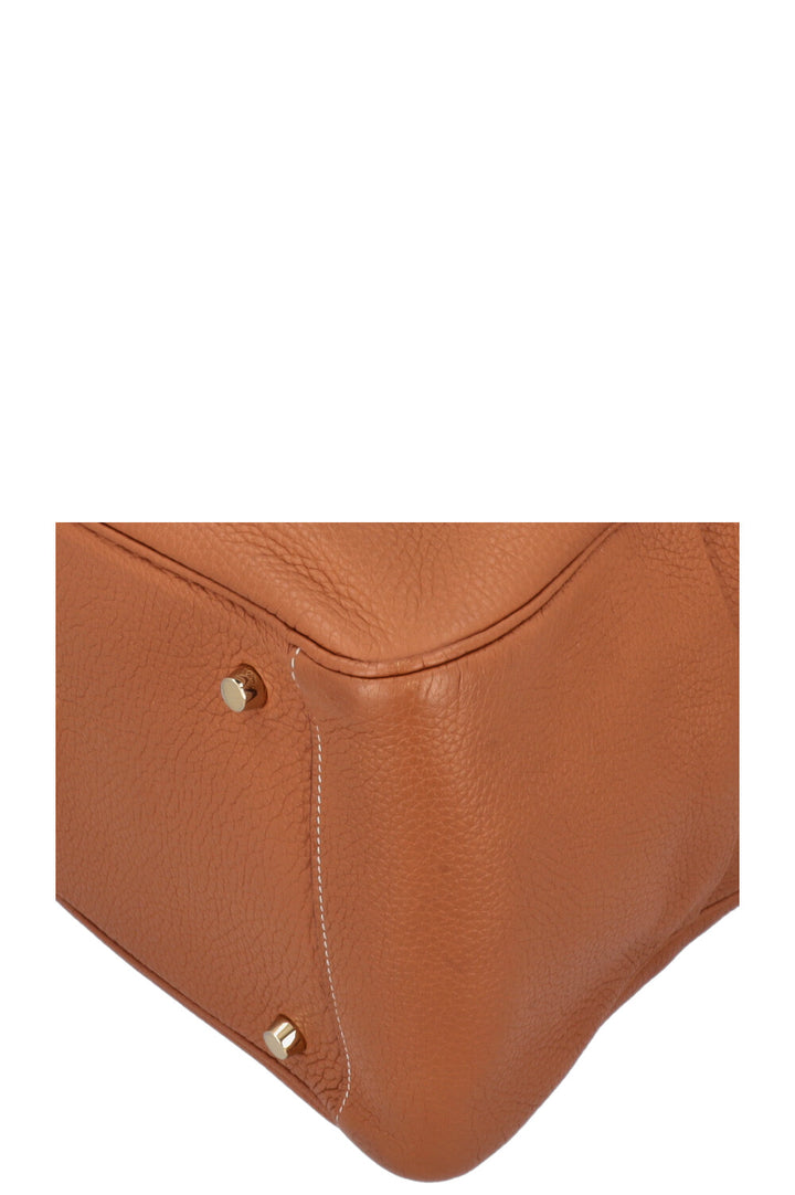 HERMÈS Lindy 34 Shoulder Bag Gold Clemence