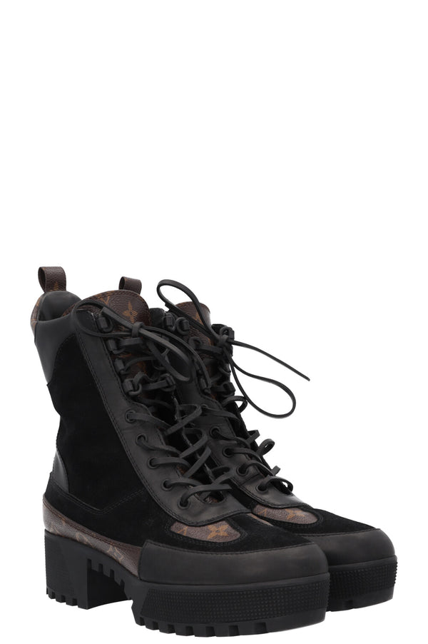 LOUIS VUITTON Laureate Boots Suede Black MNG