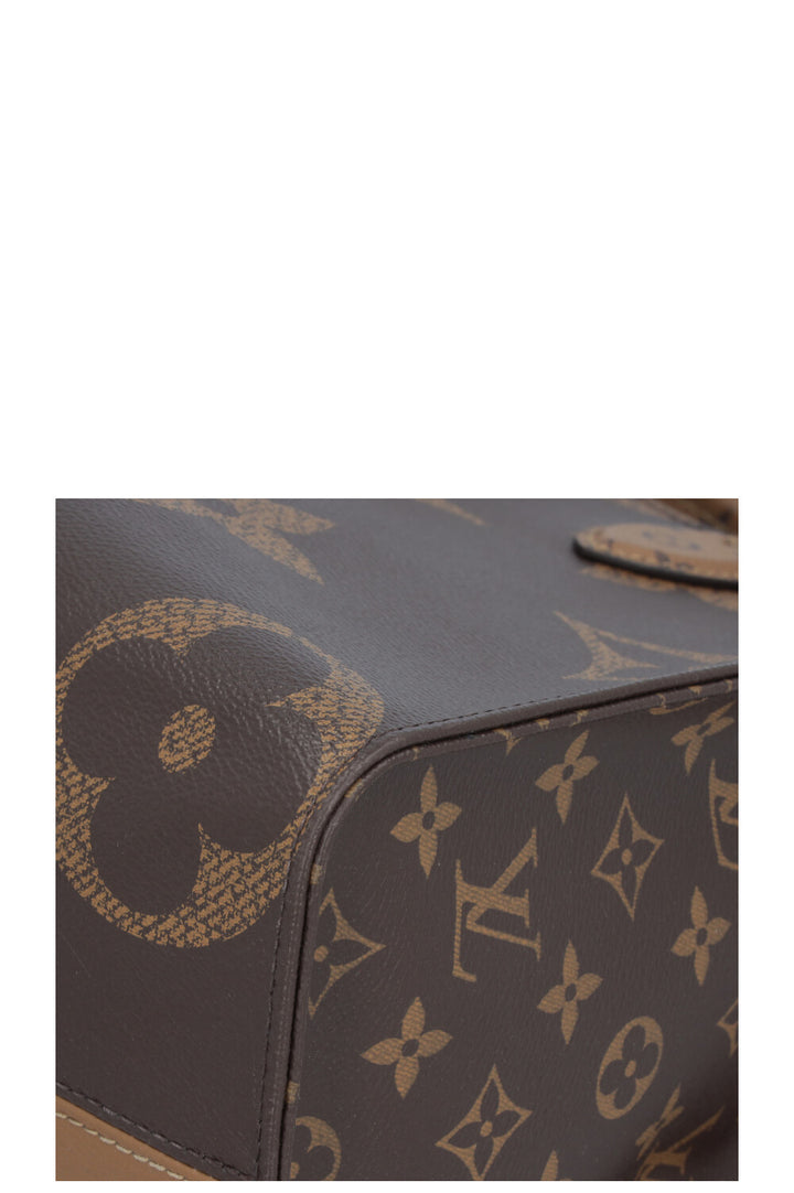 LOUIS VUITTON OnTheGo MM MNG