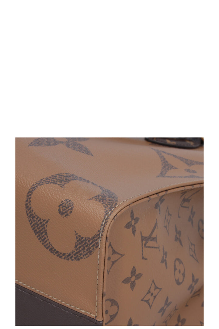 LOUIS VUITTON OnTheGo MM MNG