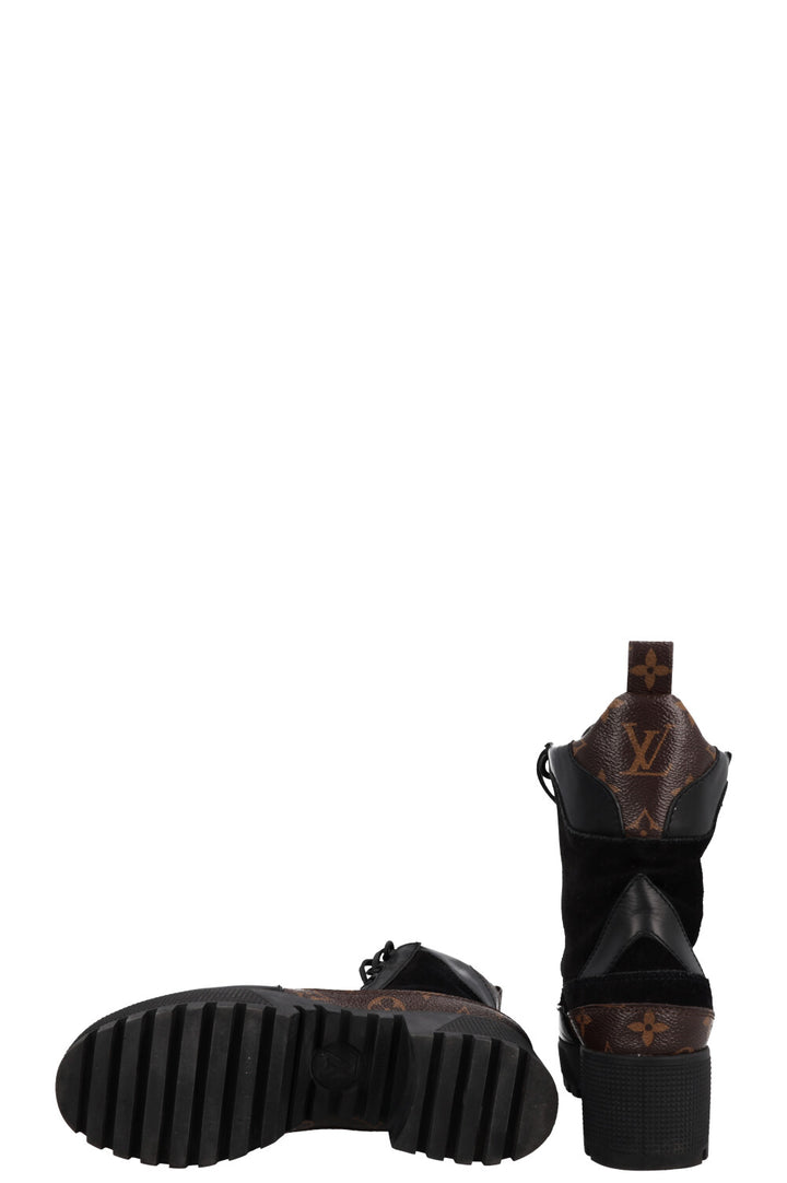 LOUIS VUITTON Laureate Boots MNG Black